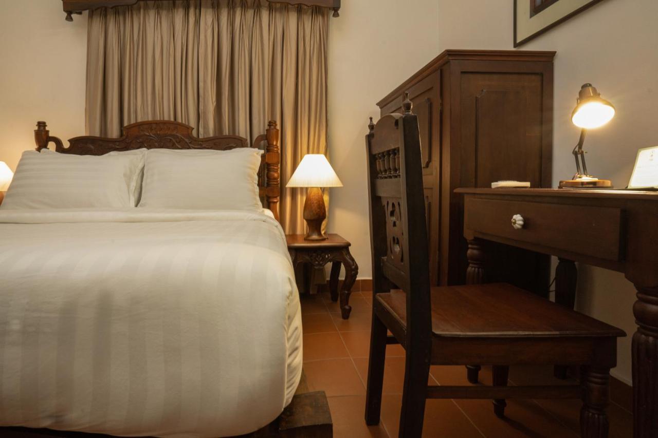 Mai House Heritage Hotel Fort Kochi Buitenkant foto