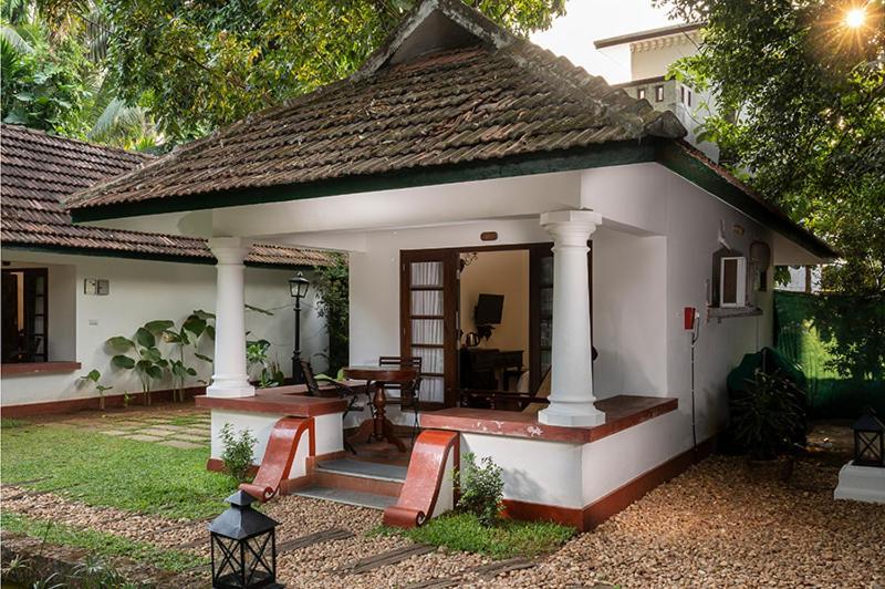 Mai House Heritage Hotel Fort Kochi Buitenkant foto