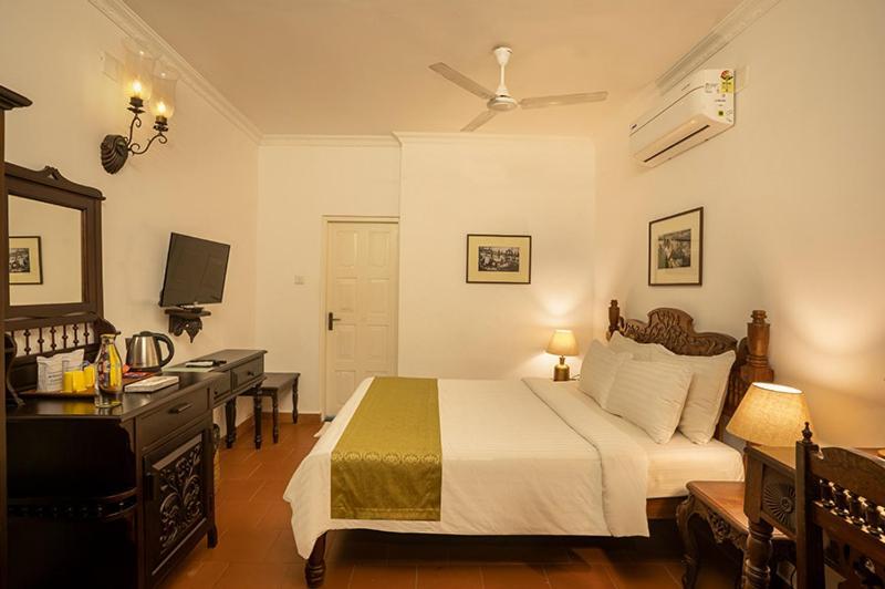 Mai House Heritage Hotel Fort Kochi Buitenkant foto