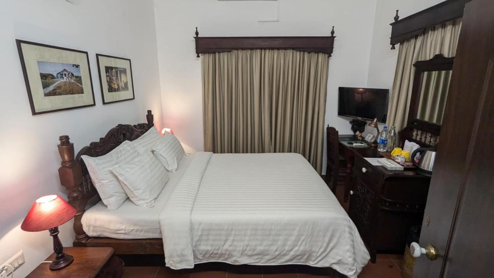Mai House Heritage Hotel Fort Kochi Buitenkant foto
